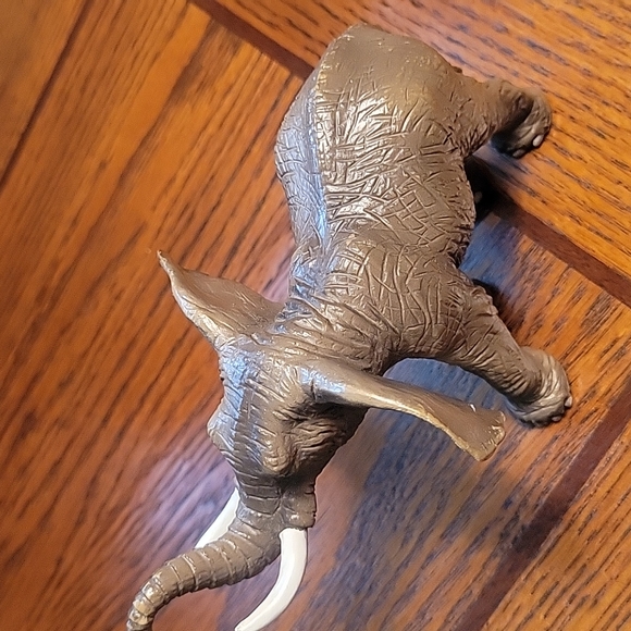 2006 ToyMajor Trading Co. Ltd. Elephant - Picture 5 of 14